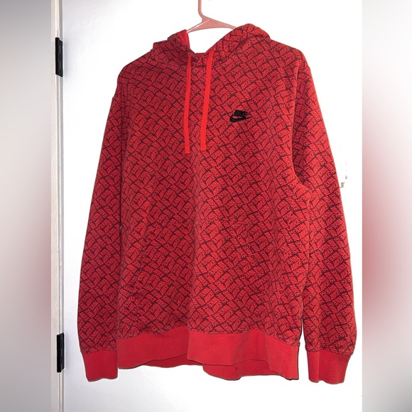 Men’s Red Nike Hoodie - Picture 1 of 3